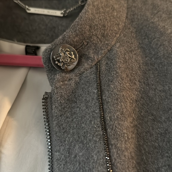 WHBM. Jacket with open cape sleeve. Large - Picture 4 of 14